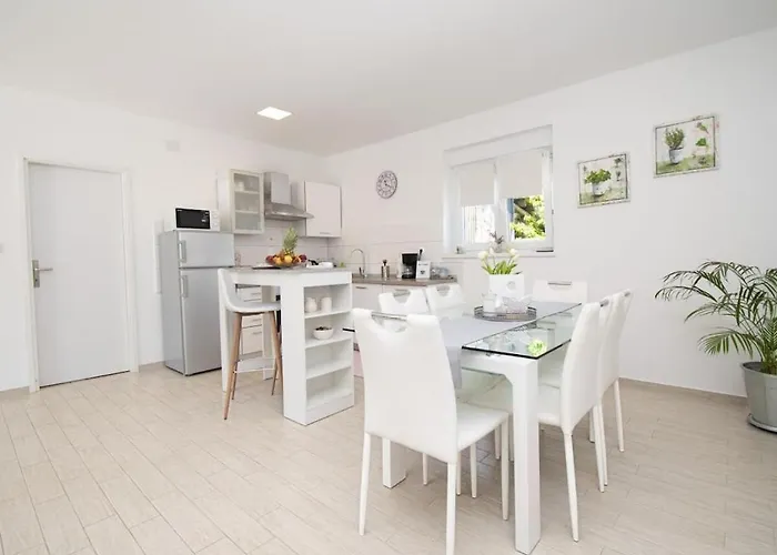 In Pula With Swimming Pool *