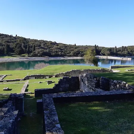 In Pula With Swimming Pool Villa *