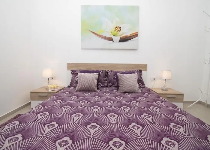 In Pula With Swimming Pool Villa