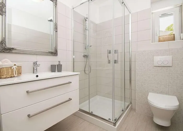 In Pula With Swimming Pool Villa Pula