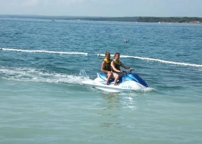 In Pula With Swimming Pool Villa Pula